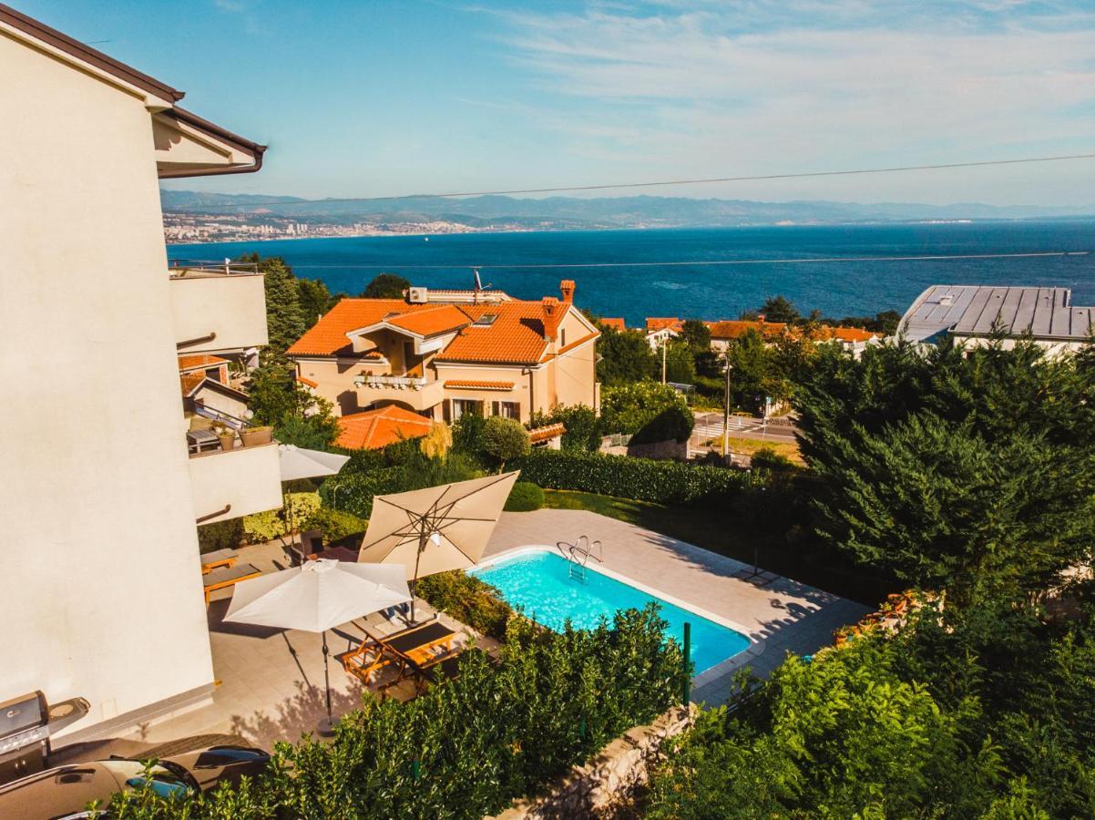 Panoramic Apartment Sea View And Pool Opatija Ičići Dış mekan fotoğraf
