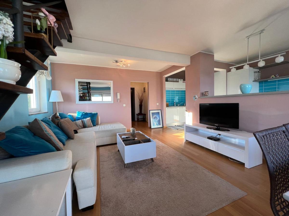 Panoramic Apartment Sea View And Pool Opatija Ičići Dış mekan fotoğraf